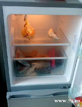 冰箱每隔几分钟启动一次正常吗